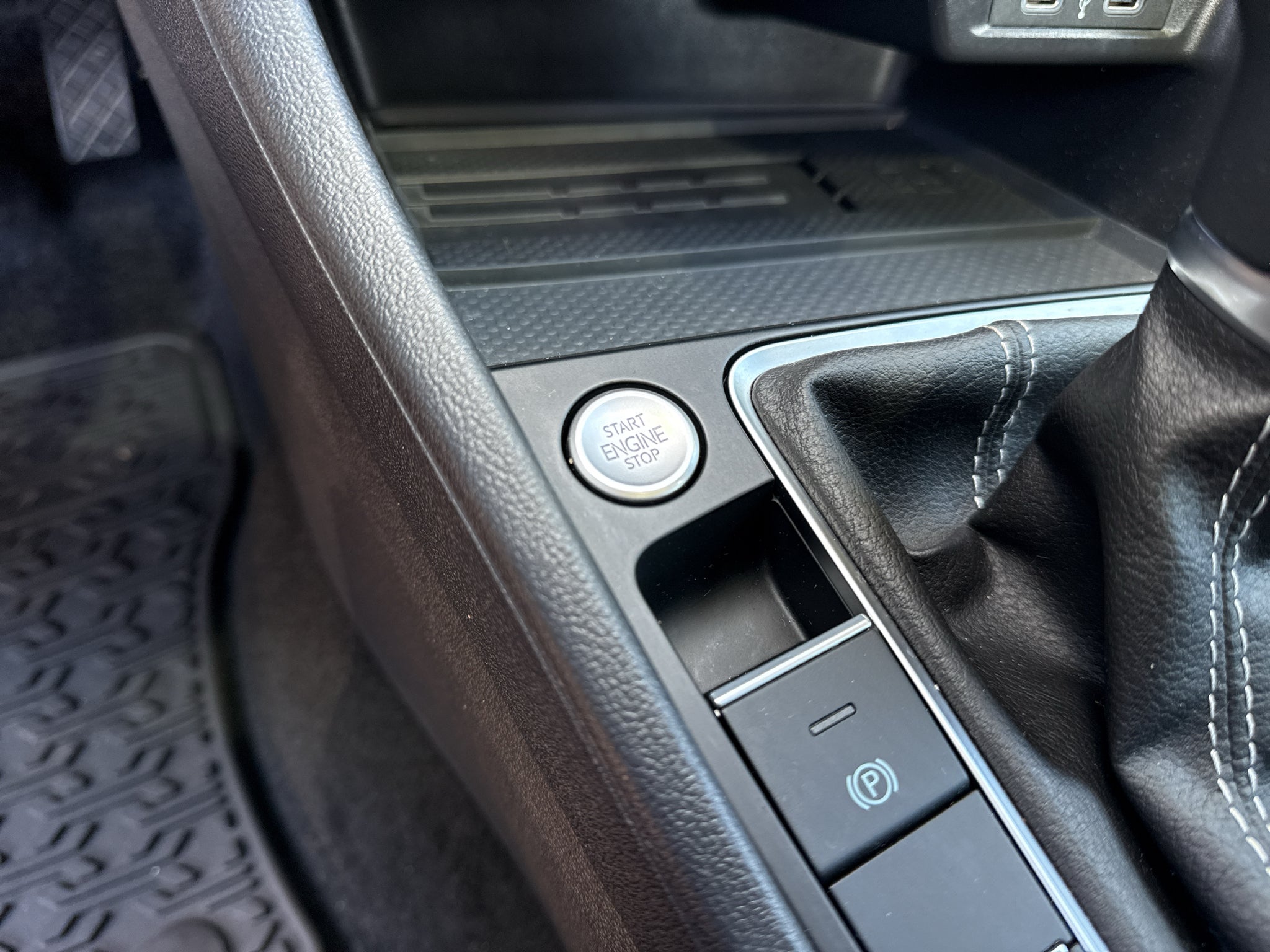 2025 Volkswagen Jetta SEL