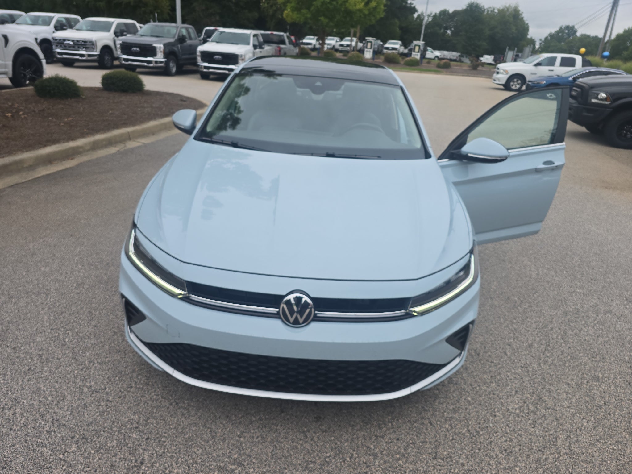 2025 Volkswagen Jetta SEL