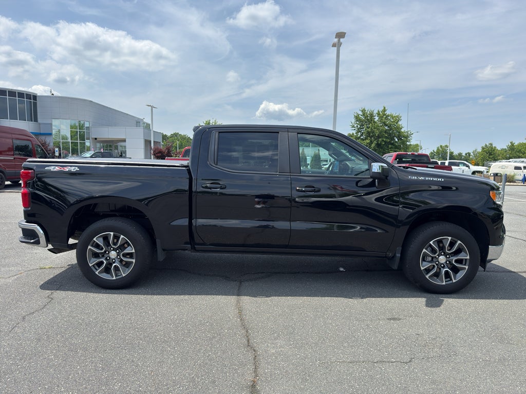 2023 Chevrolet Silverado 1500 LT (2FL)