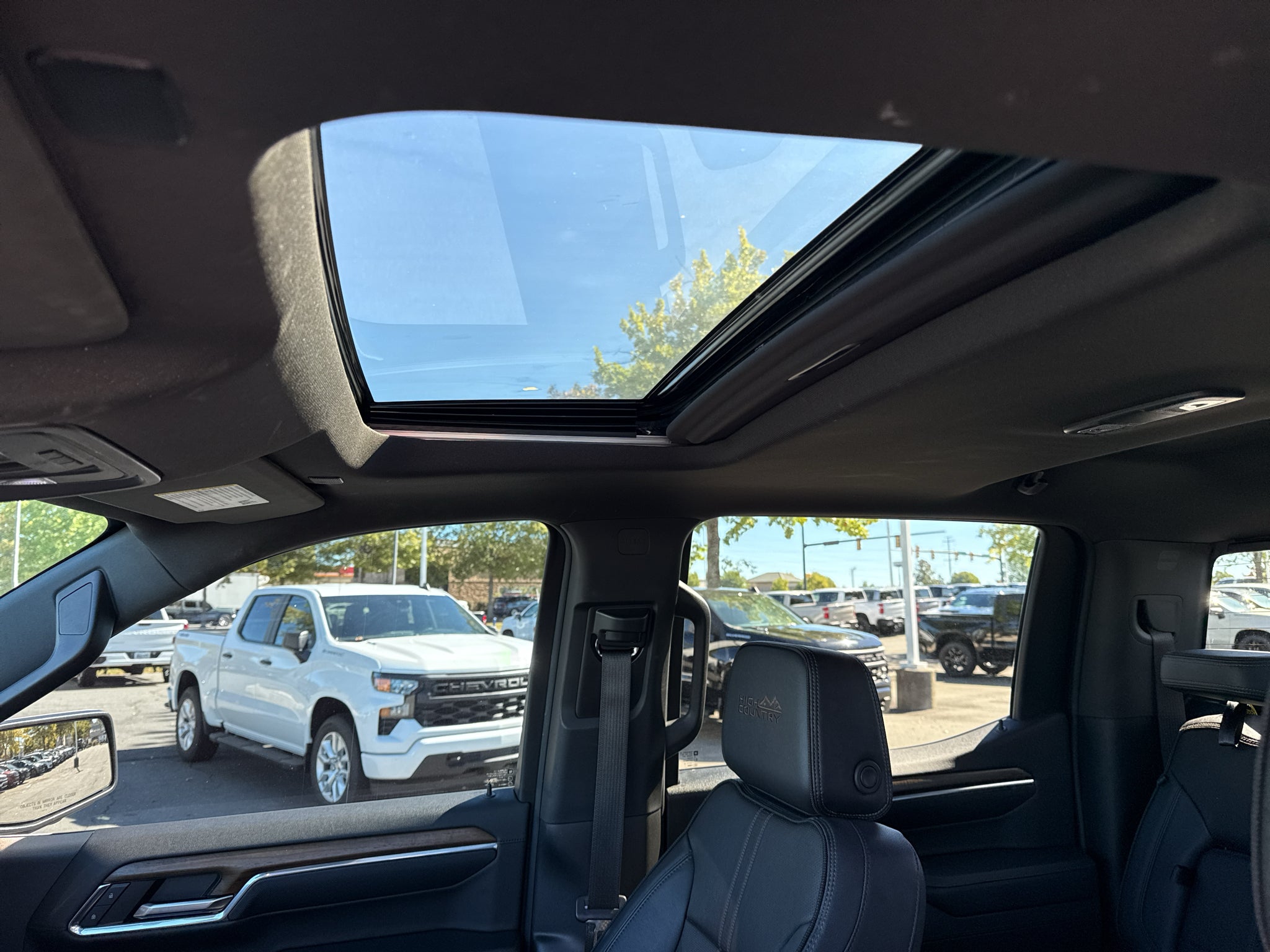 2023 Chevrolet Silverado 1500 High Country