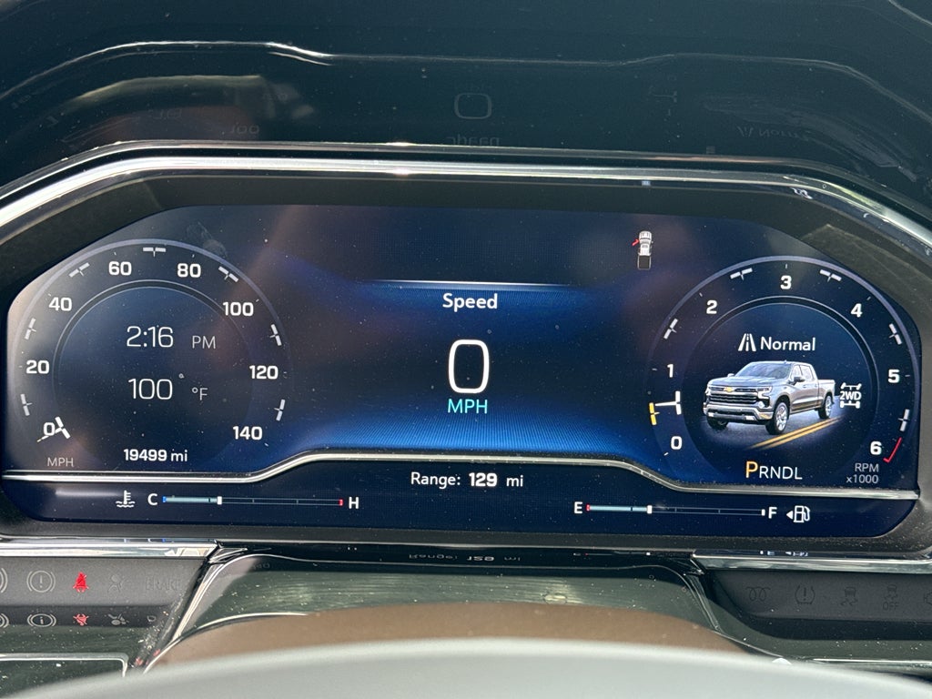 2025 Chevrolet Silverado 1500 LT
