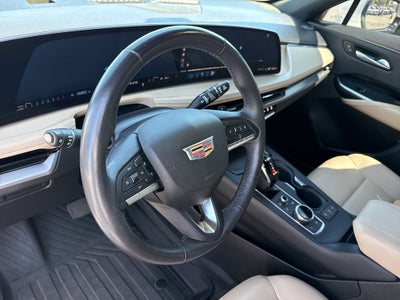 2024 Cadillac XT4 Luxury