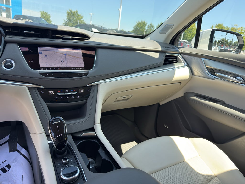 2023 Cadillac XT5 FWD Premium Luxury