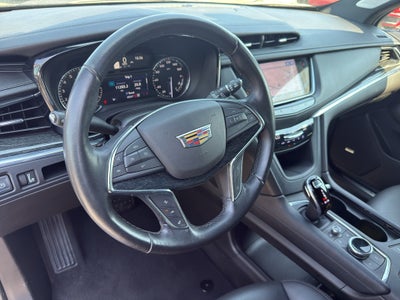 2021 Cadillac XT5 Premium Luxury