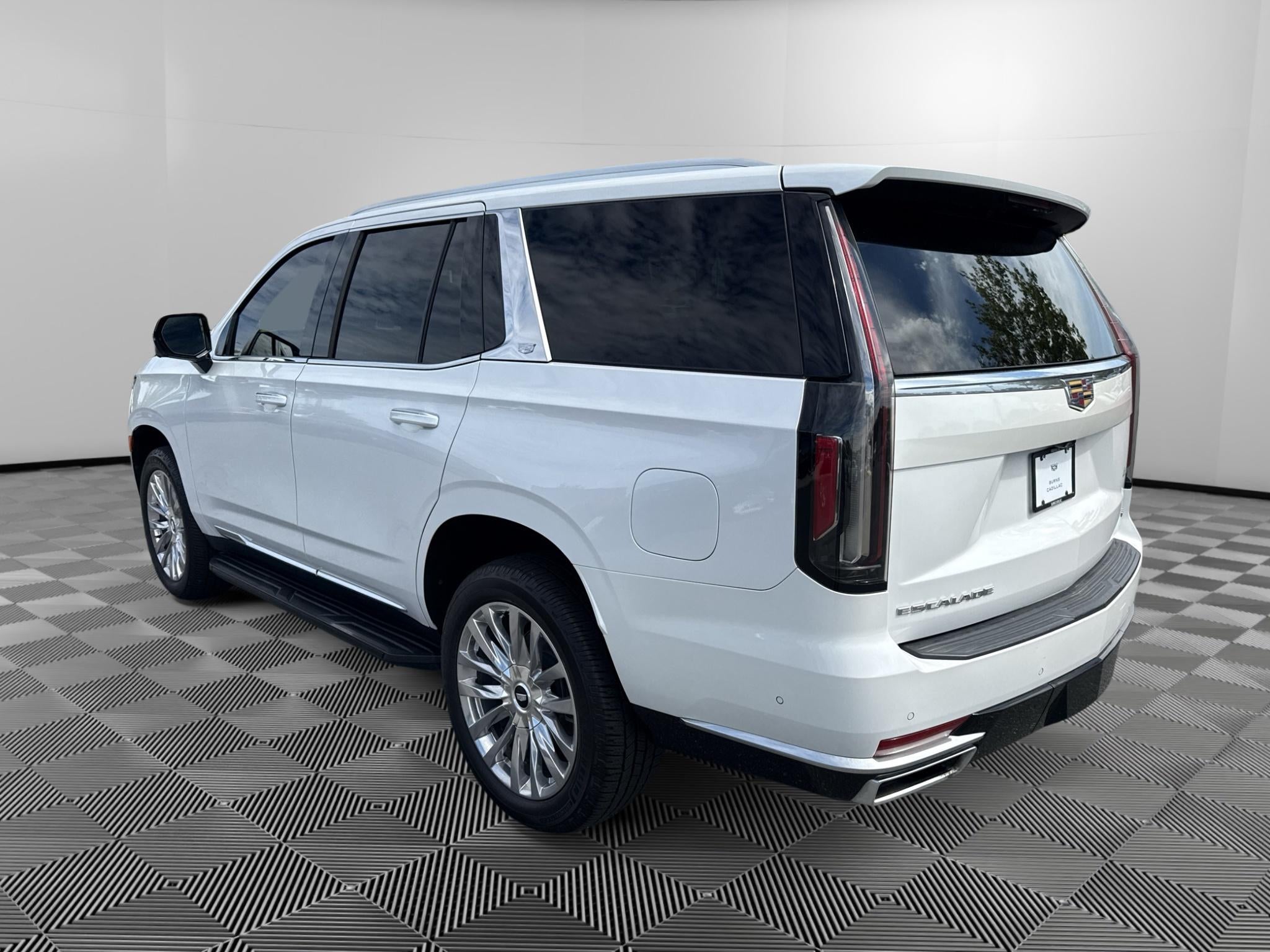 2023 Cadillac Escalade 4WD Premium Luxury