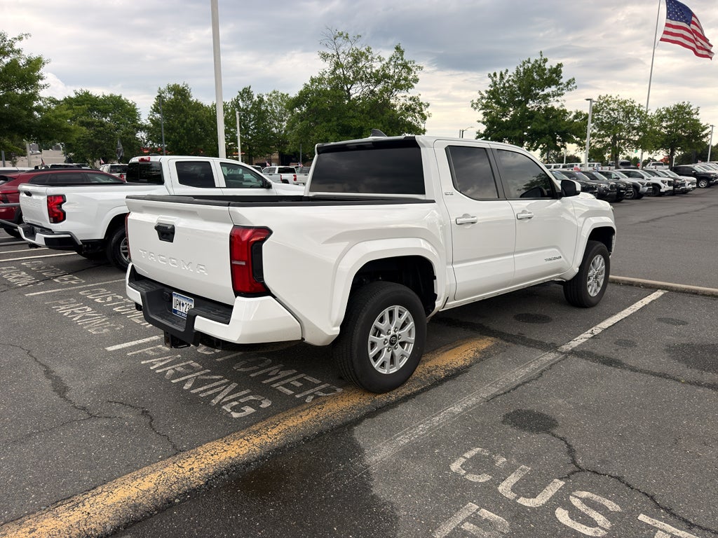 2025 Toyota Tacoma 2WD SR5