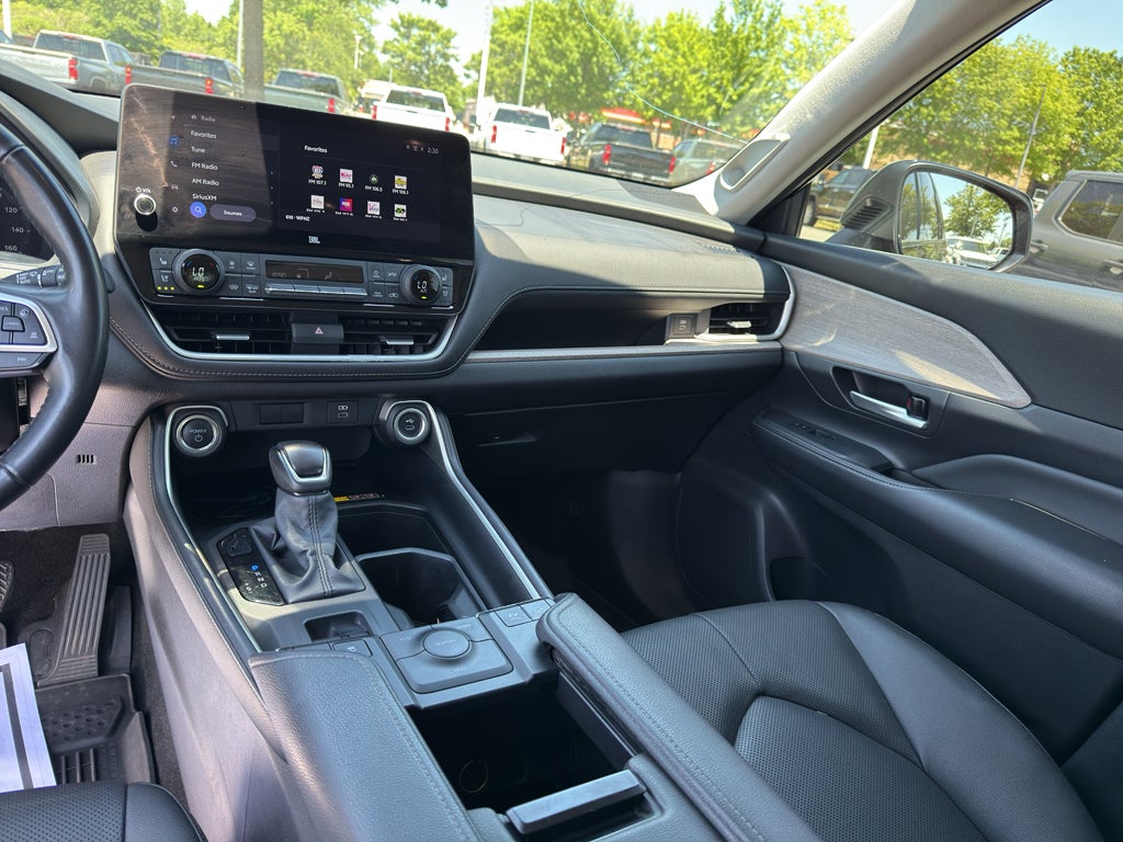2025 Toyota Grand Highlander Hybrid XLE