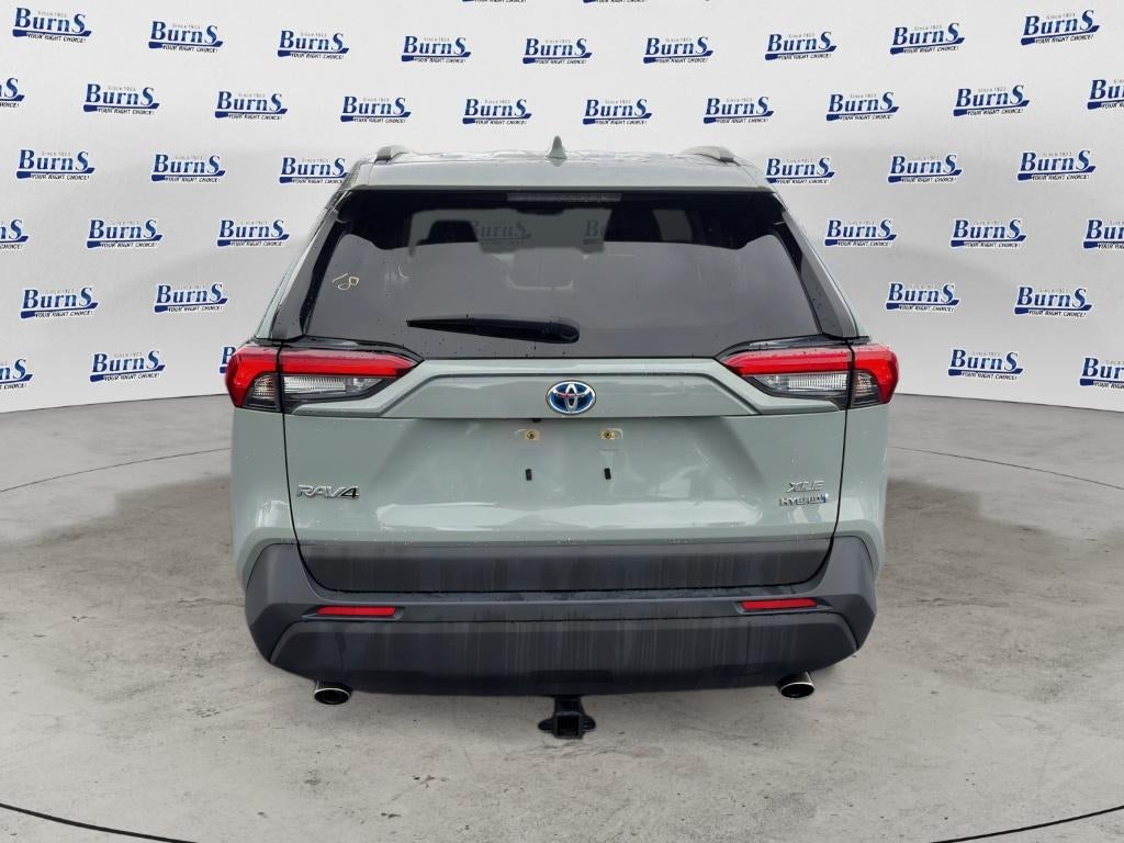 2021 Toyota RAV4 Hybrid XLE