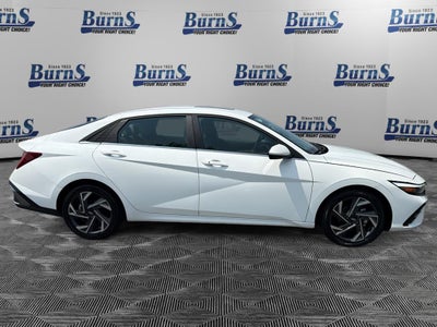 2025 Hyundai Elantra SEL Convenience