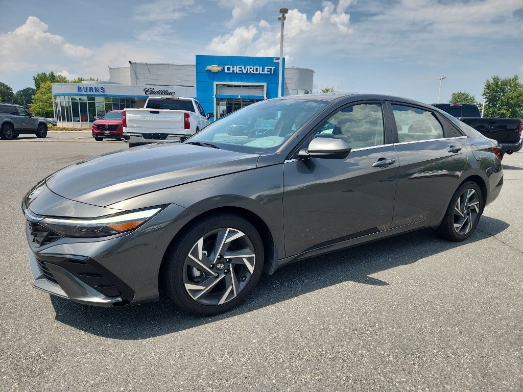 2024 Hyundai Elantra SEL